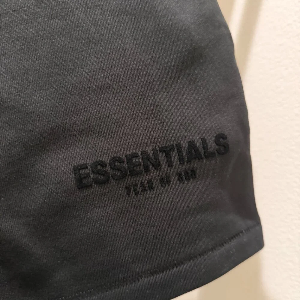 Combo Set Fear of God Essentials Black T-shirt & Shorts BNWT Authentic โ
- Picture 7 of 10